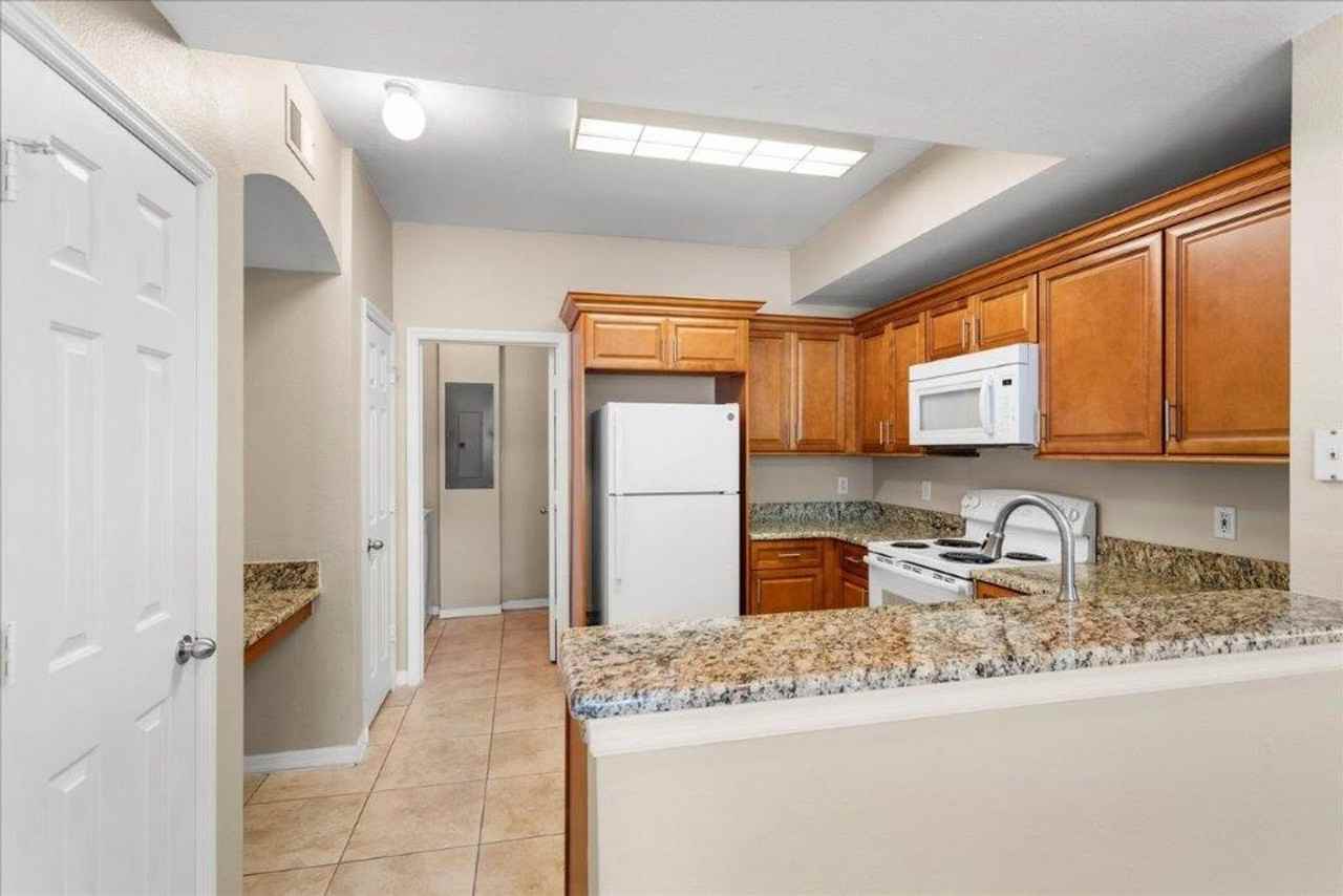 1101 Vintage Village Ln #101 - Photo 7 of 18