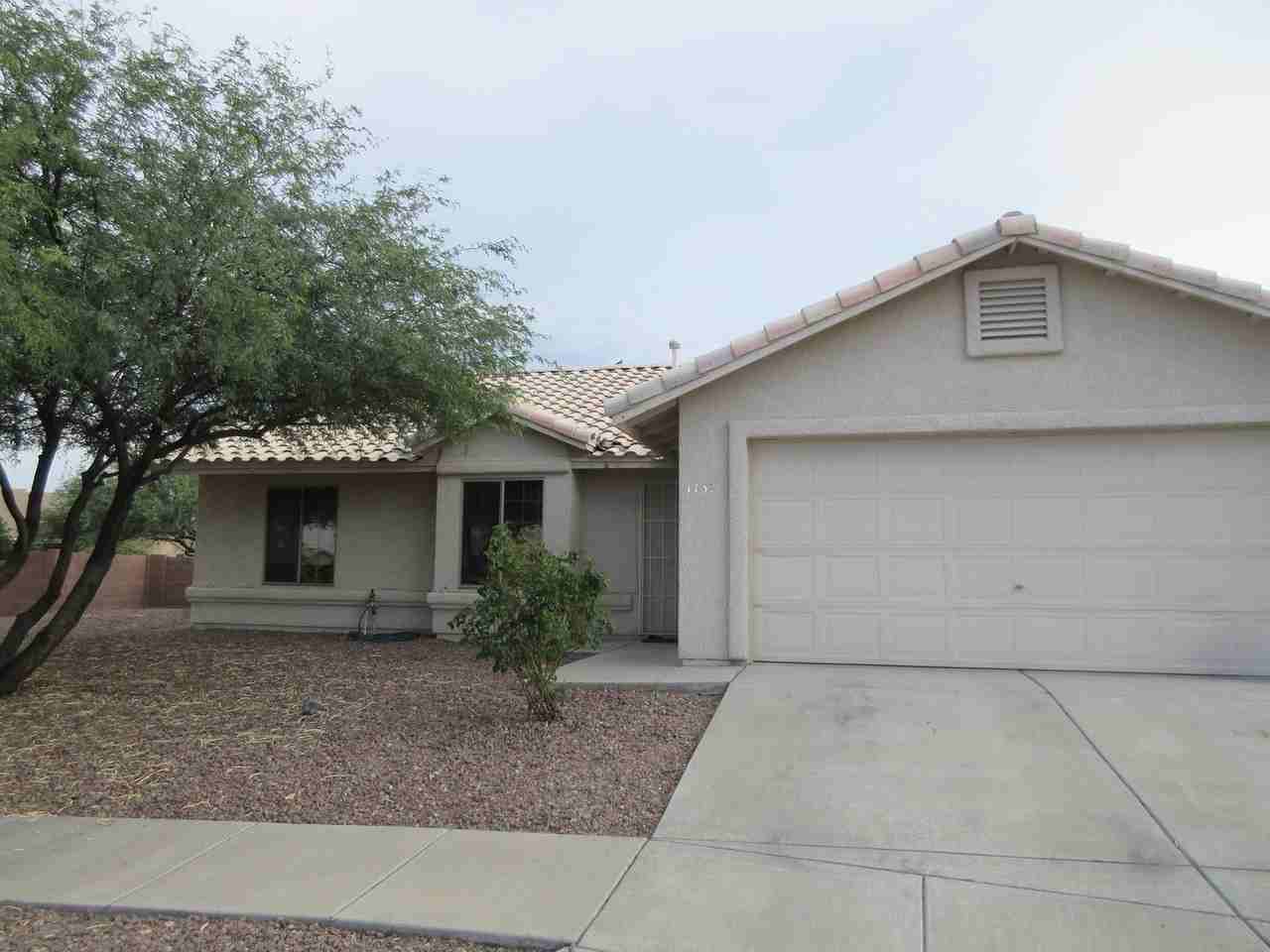 1737 W Corte De Cajamarca - Photo 2 of 25
