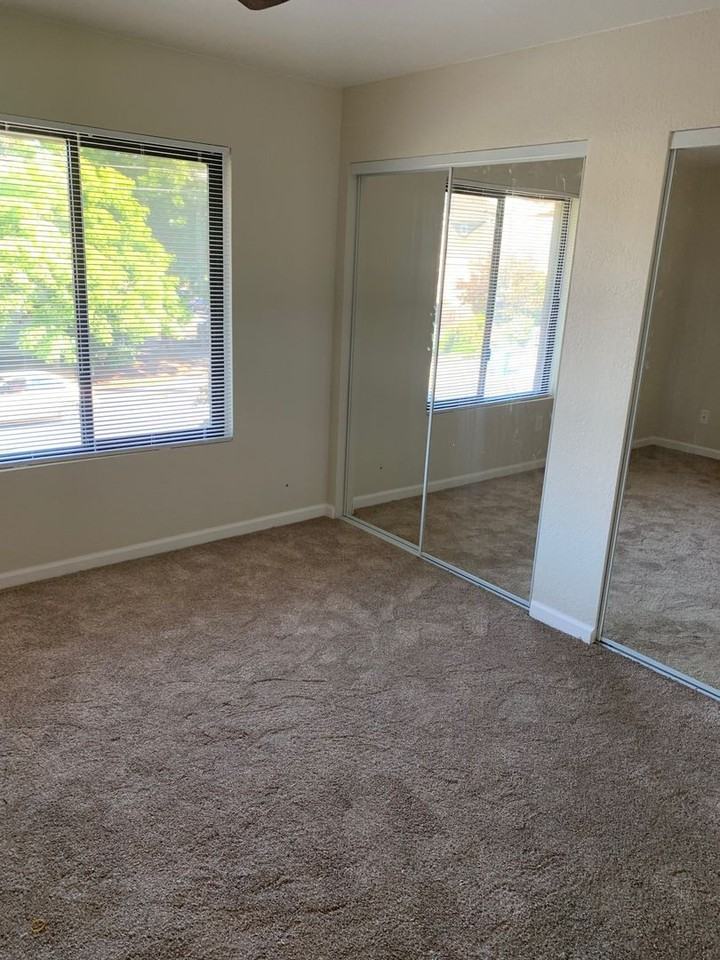 497 Sebastopol Avenue - Photo 3 of 16