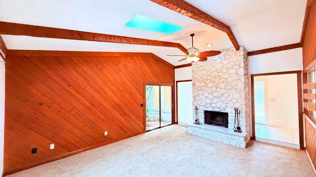 909 Gazell Trl - Photo 7 of 41