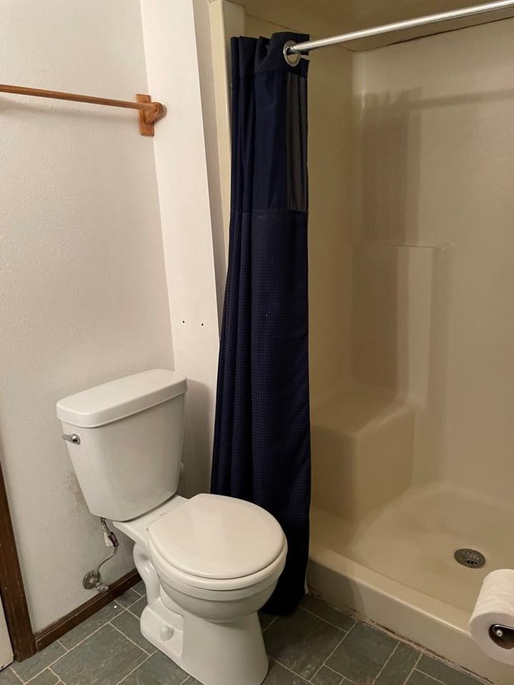 3605 Nw Tyler Pl - Photo 6 of 11