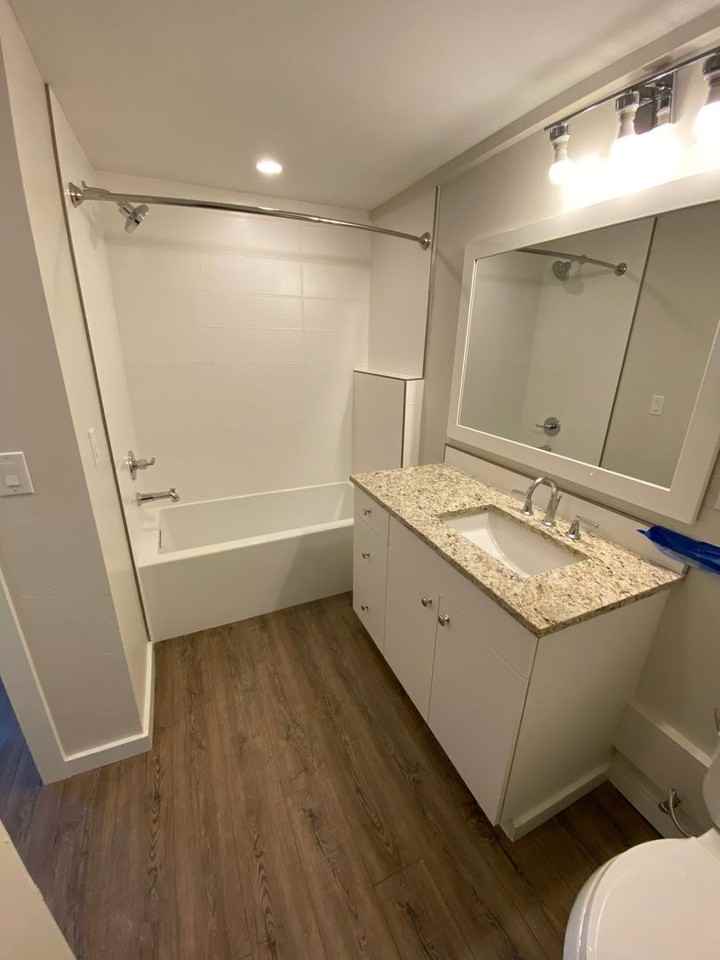 350 Oak St - Photo 5 of 8