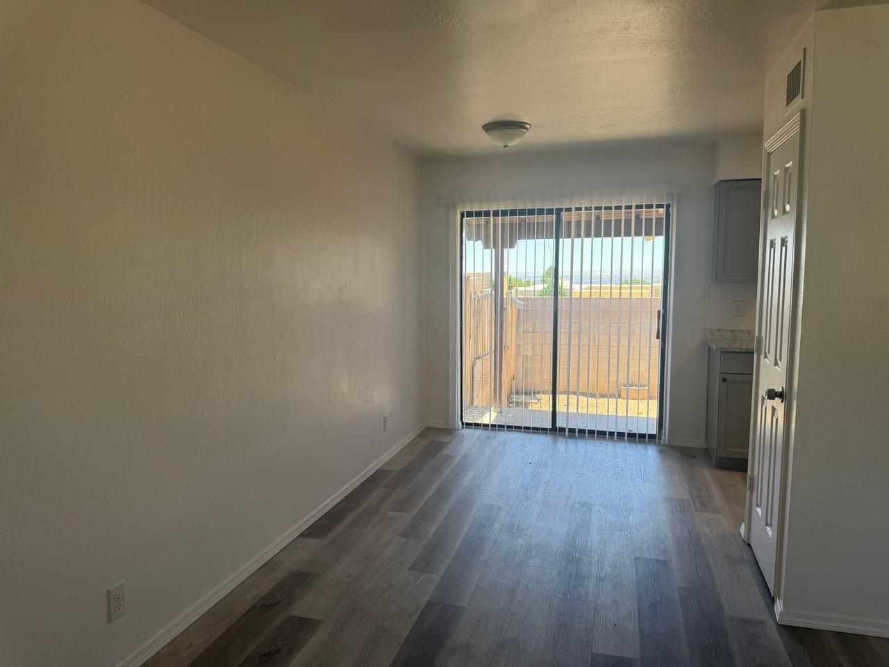 1825 Father Sky St Ne Apt B - Photo 6 of 13