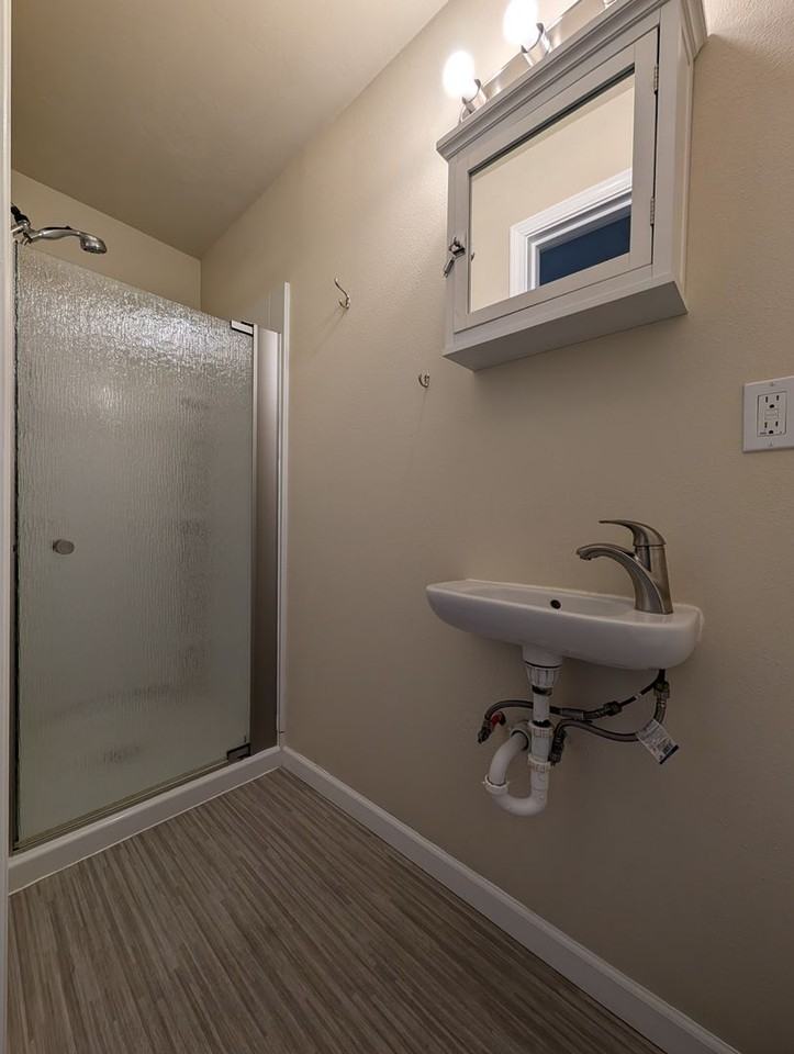 307 Main St #1 - Photo 7 of 9
