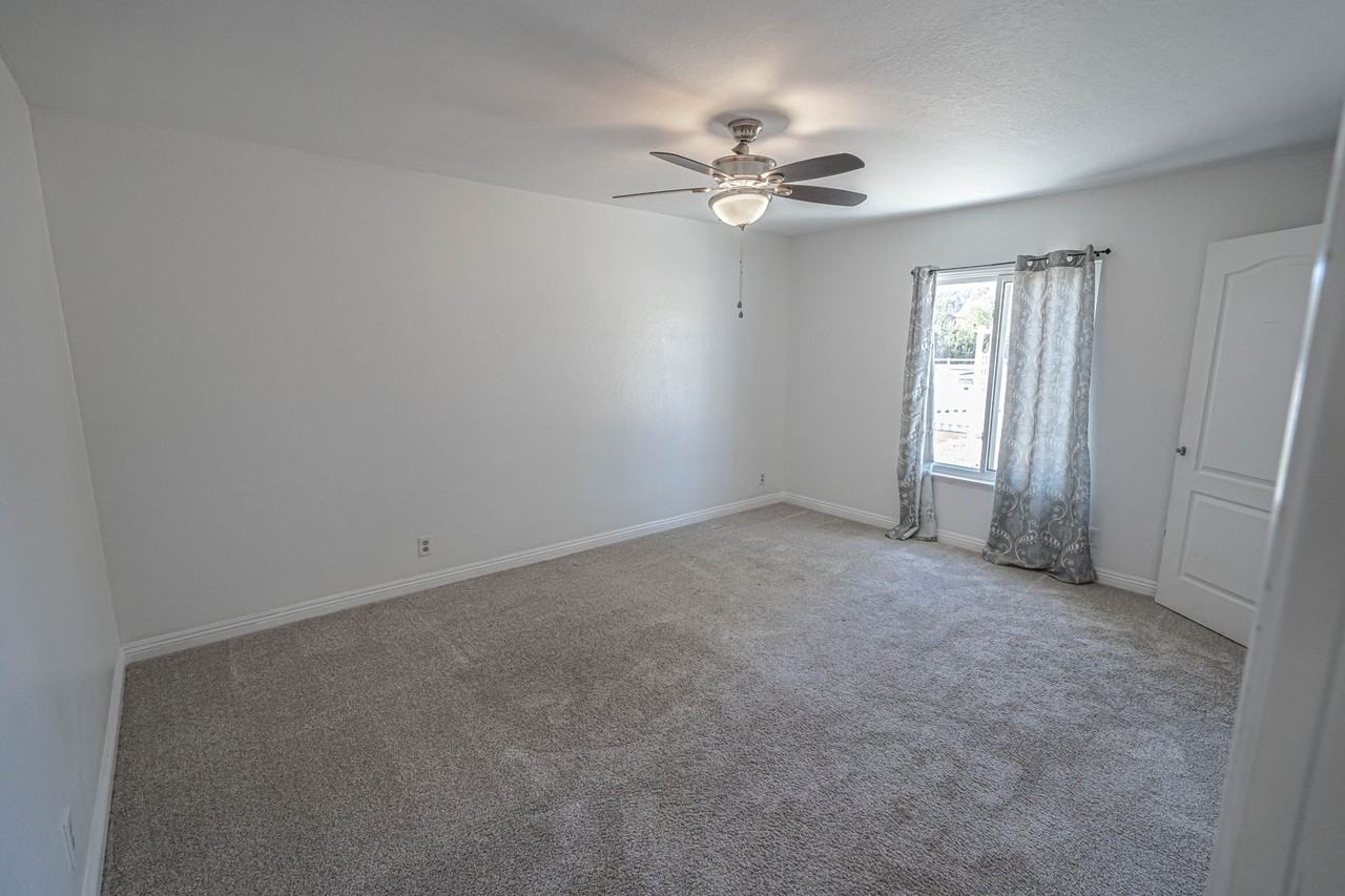33440 Overland Trl - Photo 7 of 16