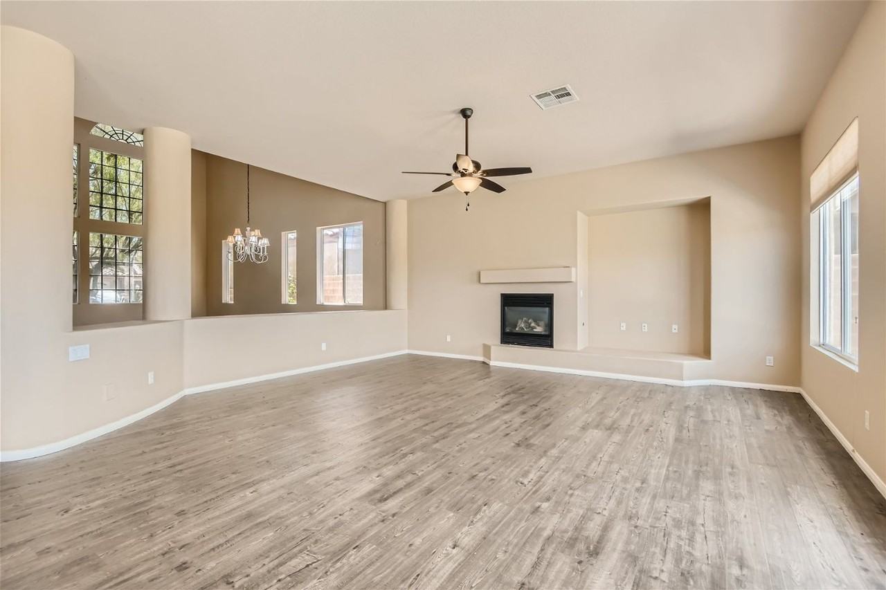 5258 Villa Dante Ave - Photo 6 of 22
