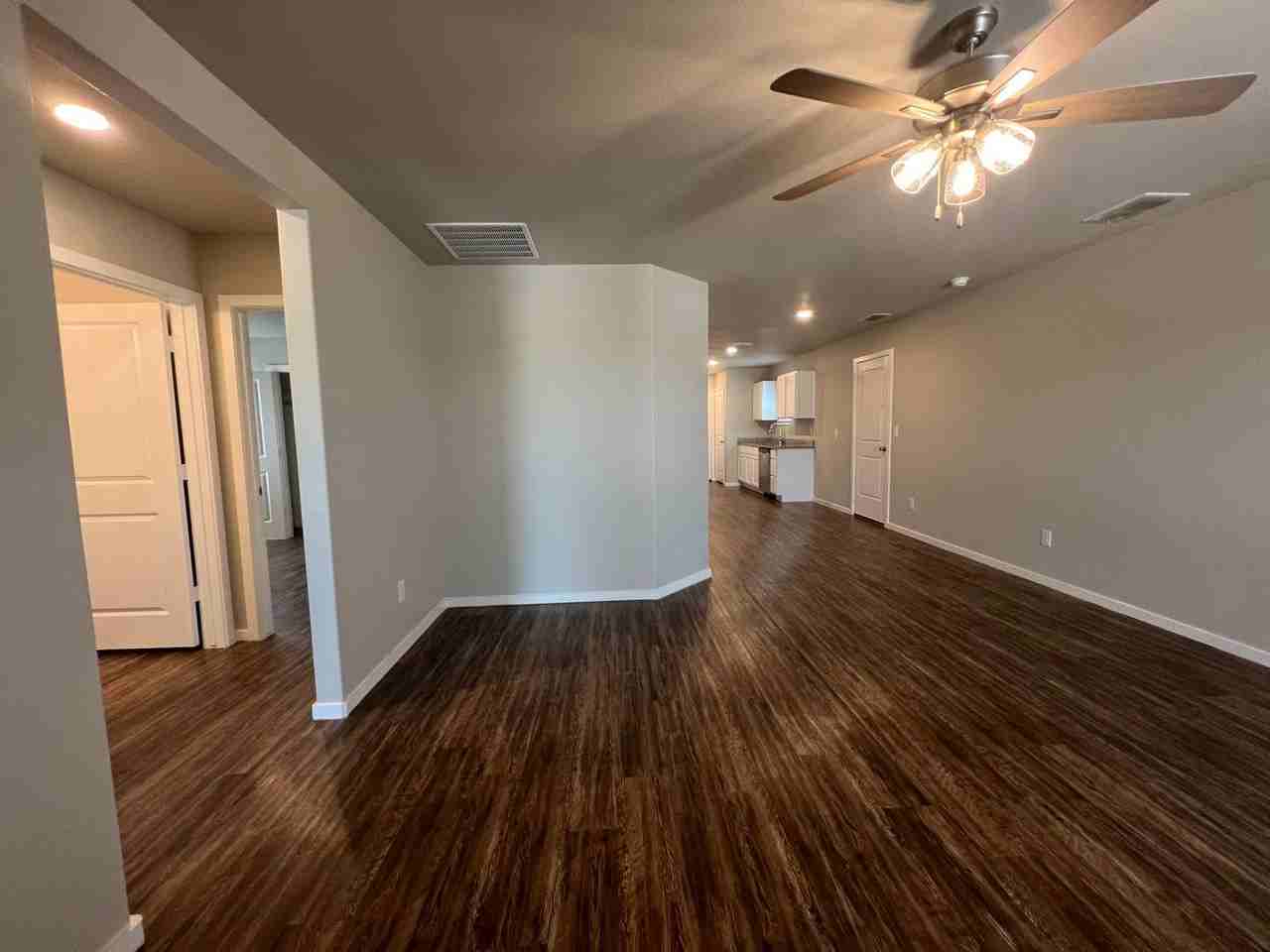 3505 Turner Ave - Photo 5 of 27