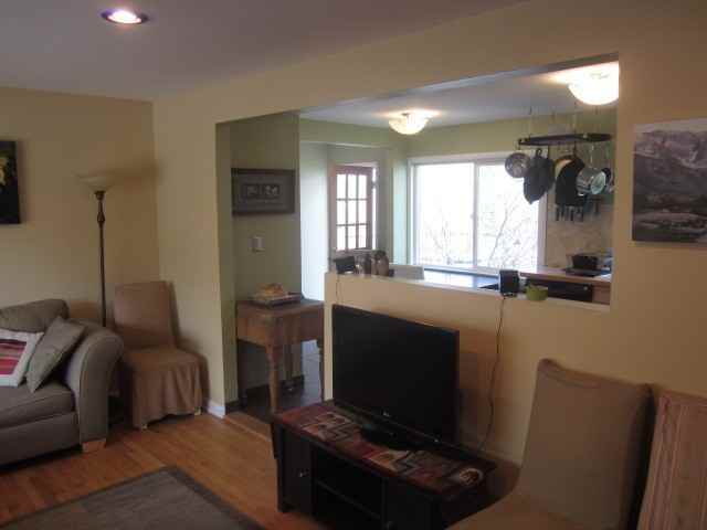 360 27th St - Photo 6 of 24