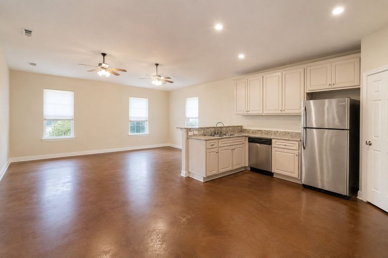 2310 S 3rd St - Photo 2 of 12