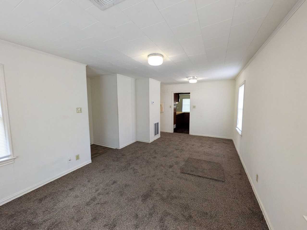 378 Garland St - Photo 3 of 15