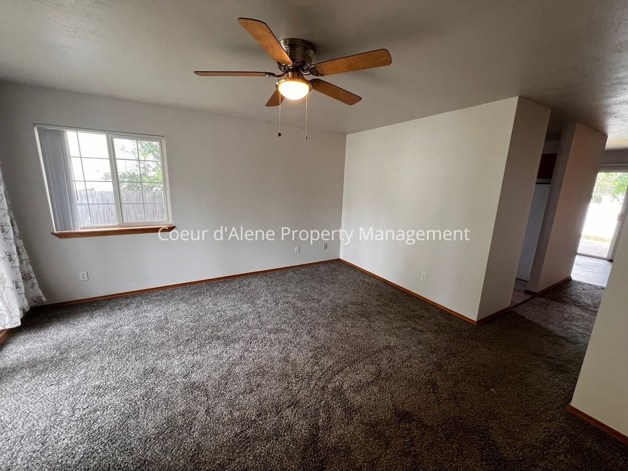 3214 N 10th St - Photo 3 of 19