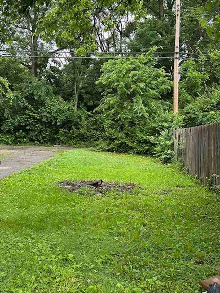 111 N Smithville Rd - Photo 2 of 21