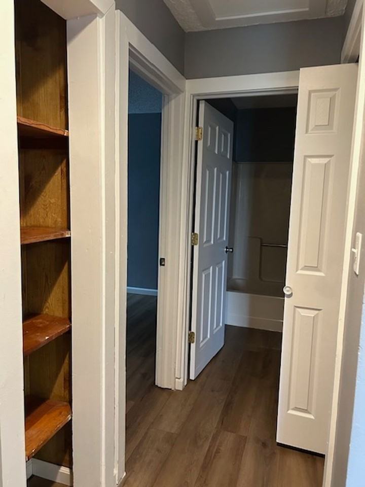 111 N Smithville Rd - Photo 5 of 21