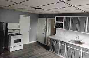 featured image of 28 Hickory St