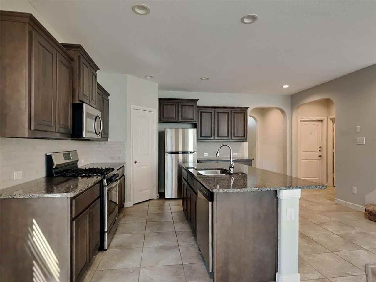 9329 Belle River Trl - Photo 4 of 28