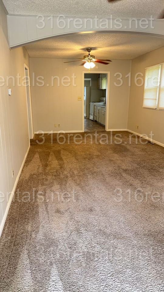 805 S Alleghany St - Photo 2 of 8