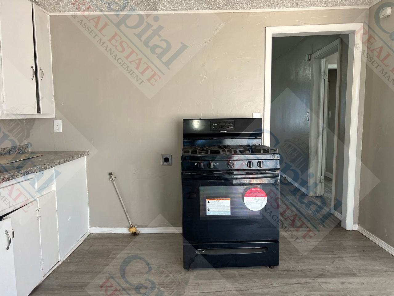 317 Se 24th St - Photo 6 of 21