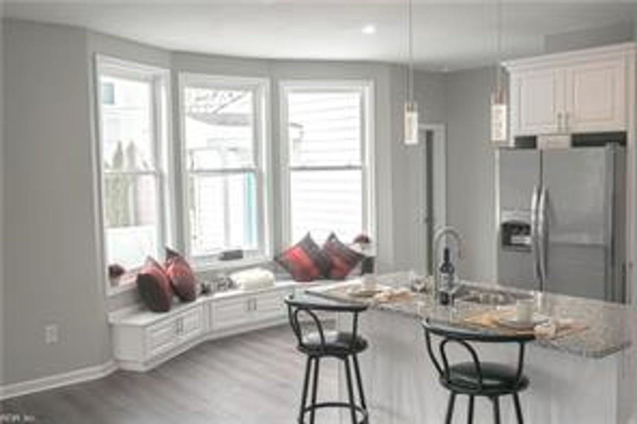 1350 West 38th Street - Photo 5 of 23