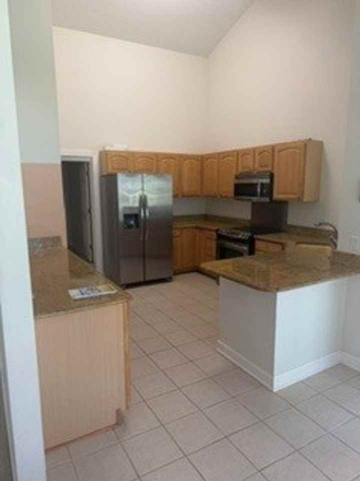 120 Muirfield Dr - Photo 6 of 19