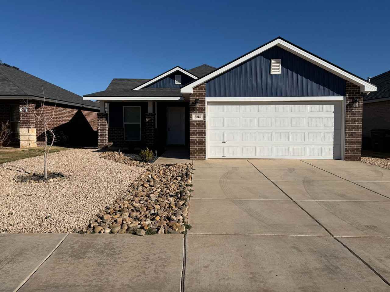 3215 Volney Ave - Photo 6 of 23