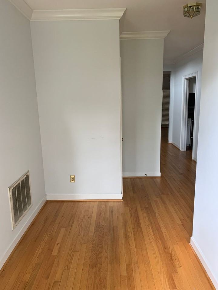 600 Woodrow St - Photo 3 of 11