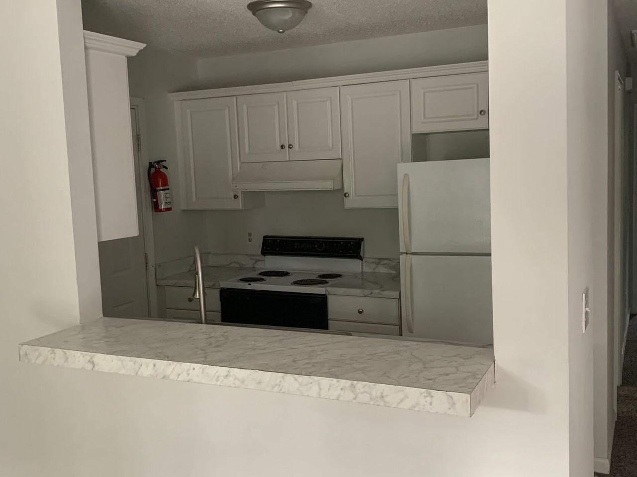 4029 Hickory St - Photo 5 of 13