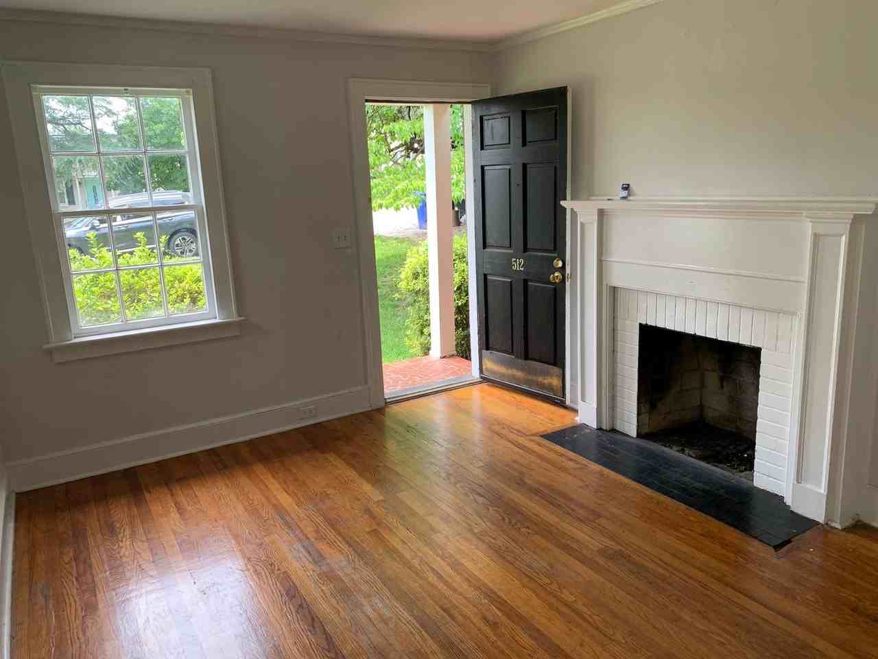 512 S Edisto Ave - Photo 3 of 10