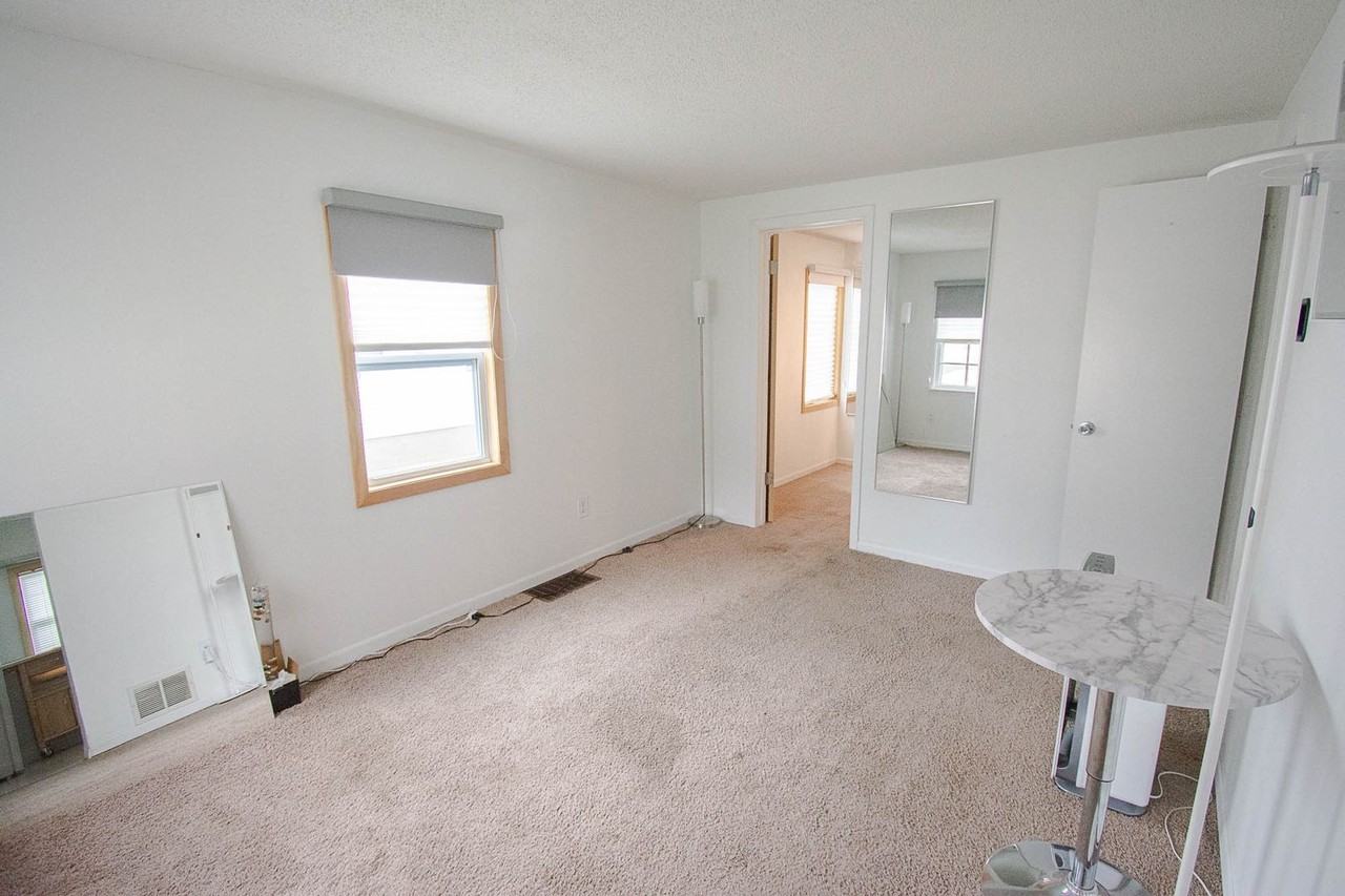1732 2nd Ave Se - Photo 5 of 17