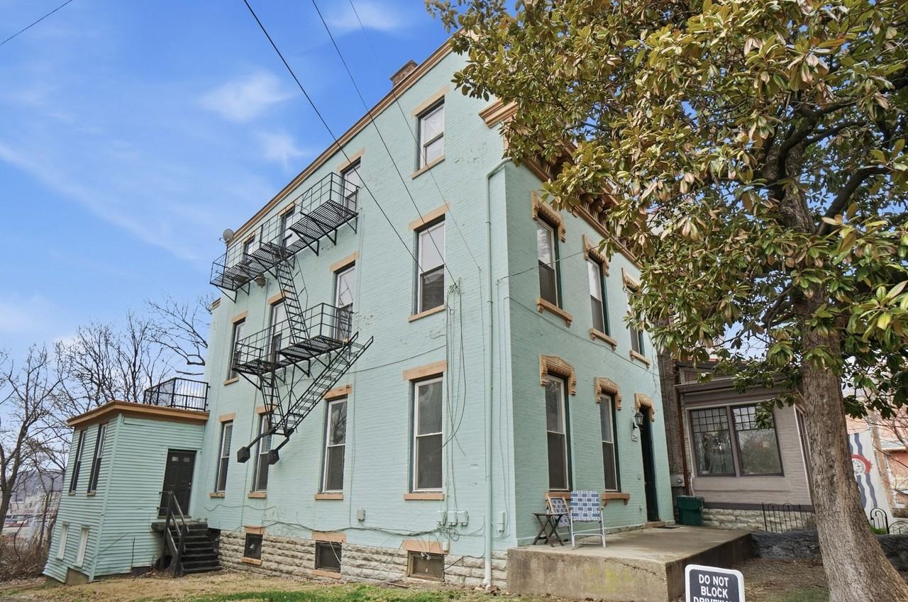 2341 W McMicken Ave - Photo 3 of 9