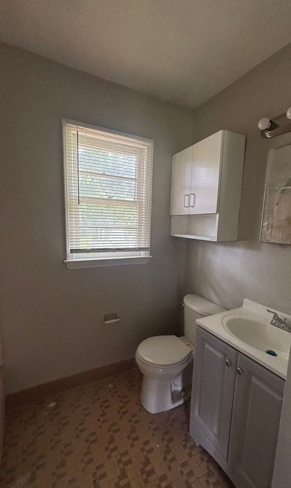 800 Yuma St - Photo 7 of 10