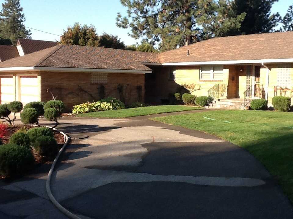 3417 N Columbia Cir - Photo 3 of 9