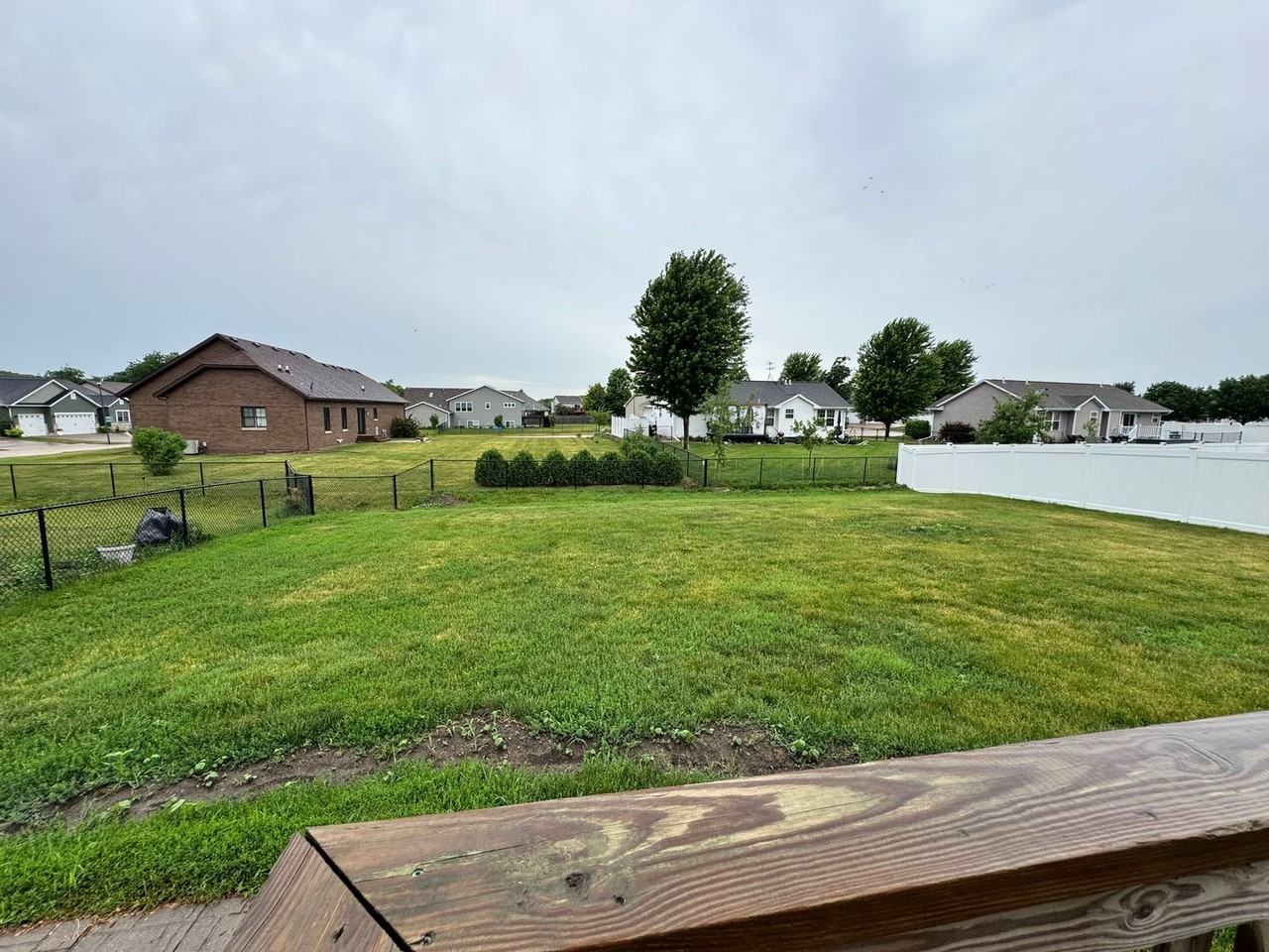 1610 Westport Dr - Photo 4 of 26