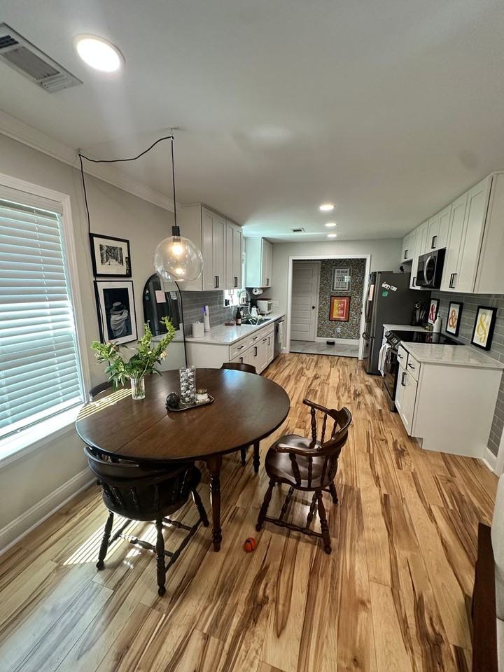 642 E Park Ave - Photo 3 of 23