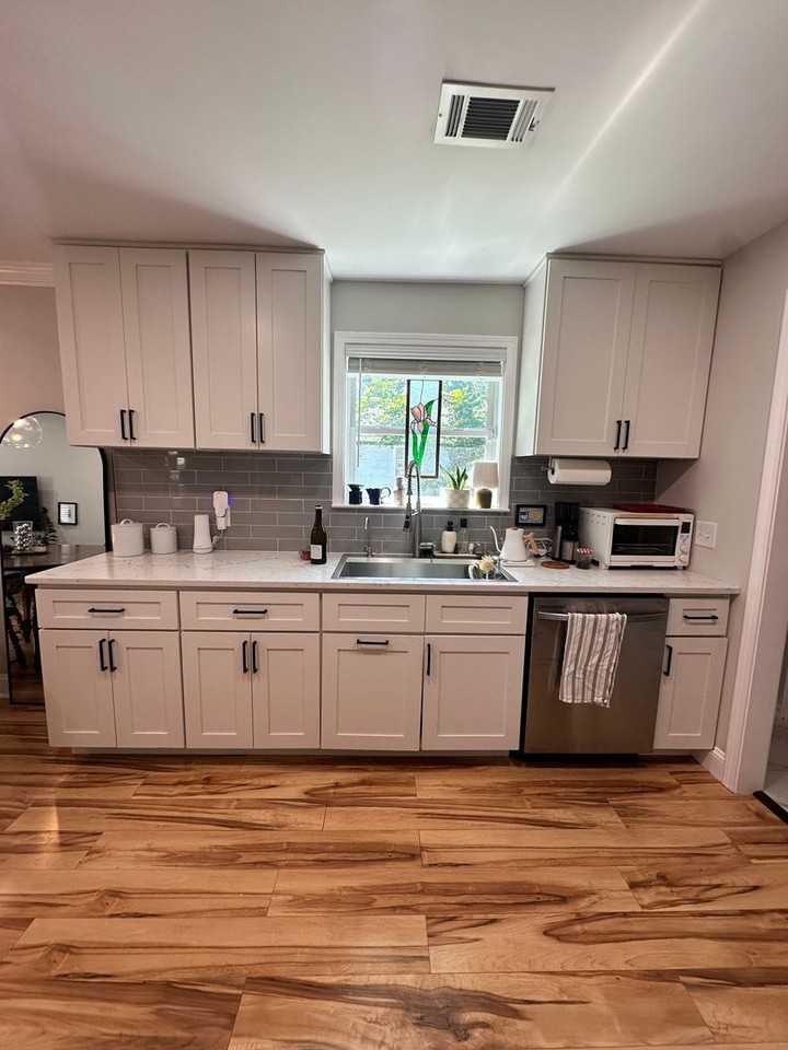 642 E Park Ave - Photo 6 of 23