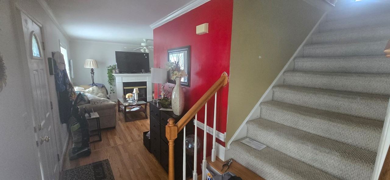 2322 Walker Ave - Photo 4 of 21