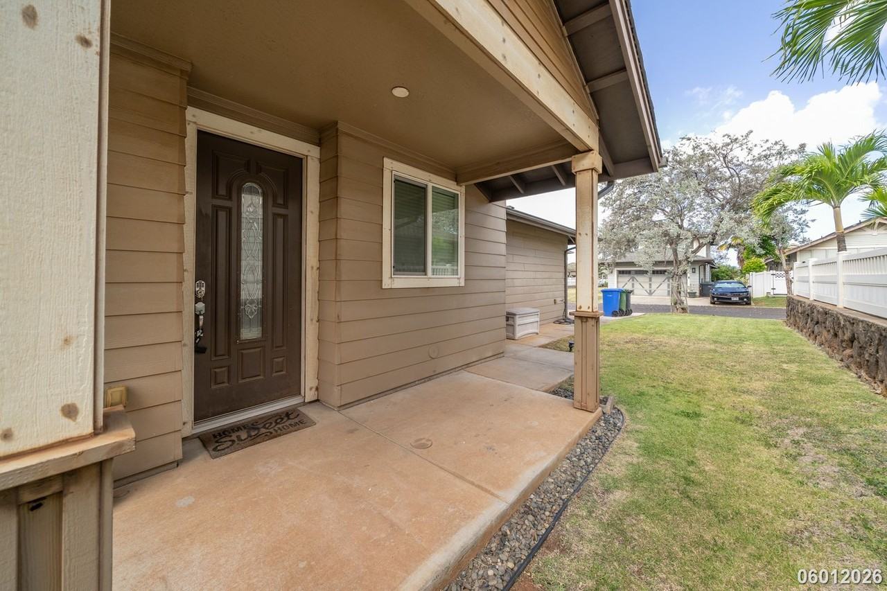 426 Malamalama St - Photo 4 of 29