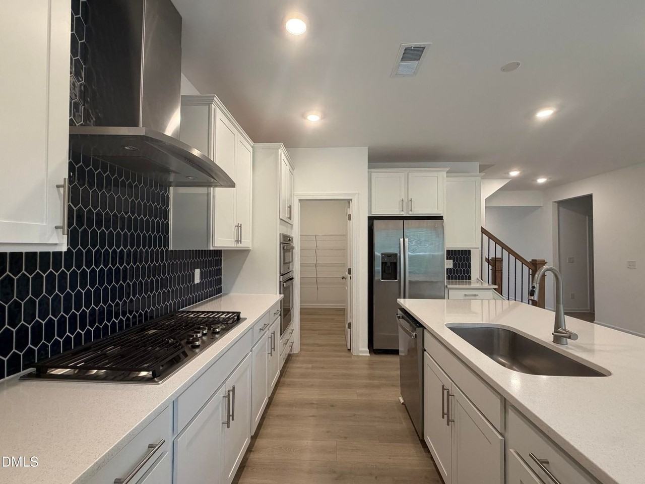 611 Contento Ct - Photo 2 of 19