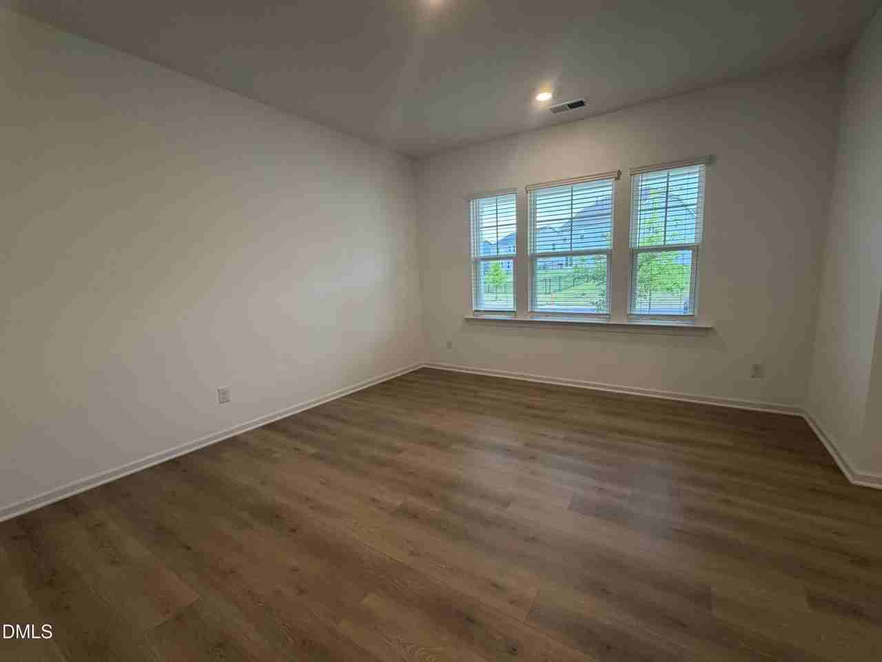 611 Contento Ct - Photo 5 of 19