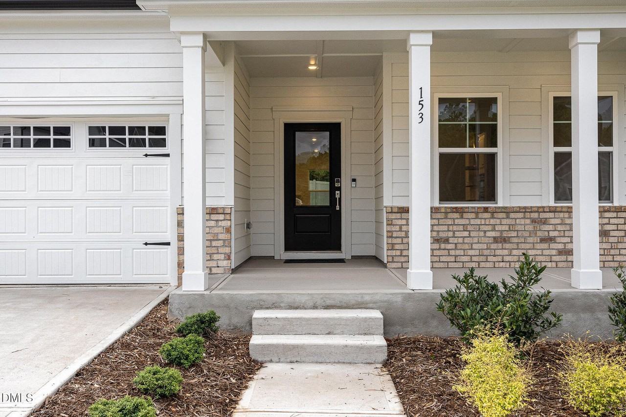 153 Hickory Grove Dr - Photo 2 of 21