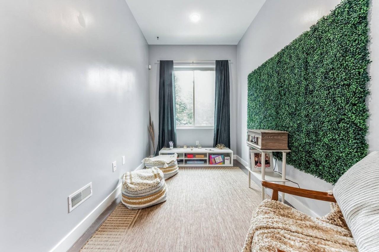 2110 N 7th St - Photo 5 of 15