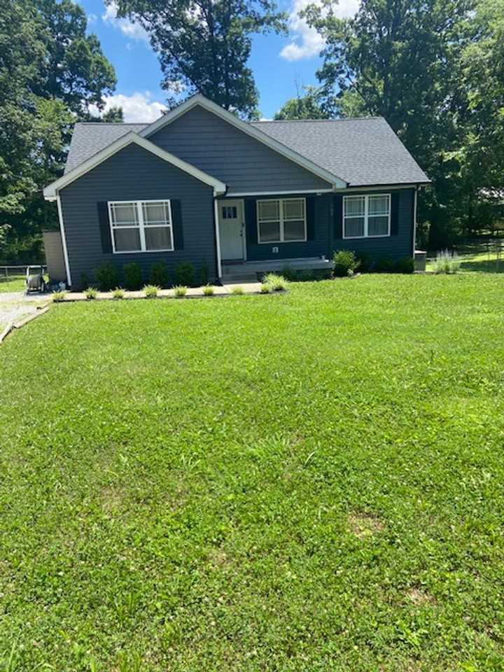 103 Shady Hill Rd