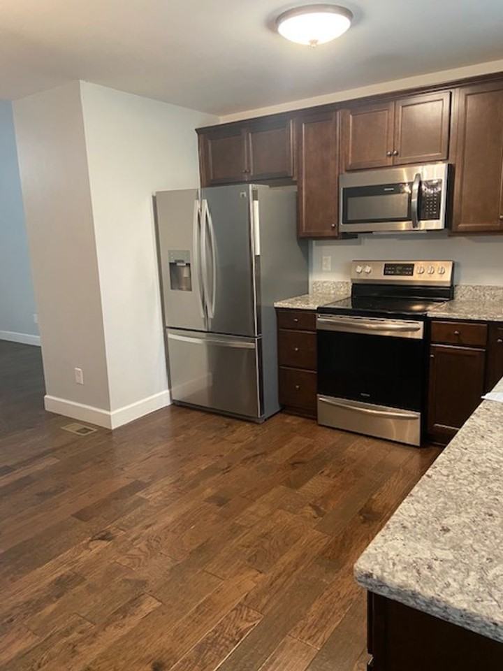103 Shady Hill Rd - Photo 2 of 14