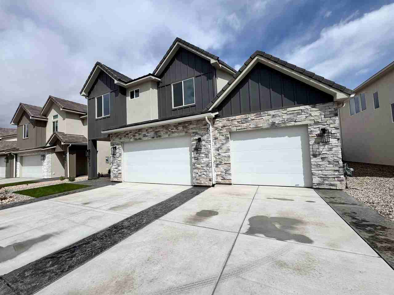 4149 E El Capitan Way - Photo 2 of 39