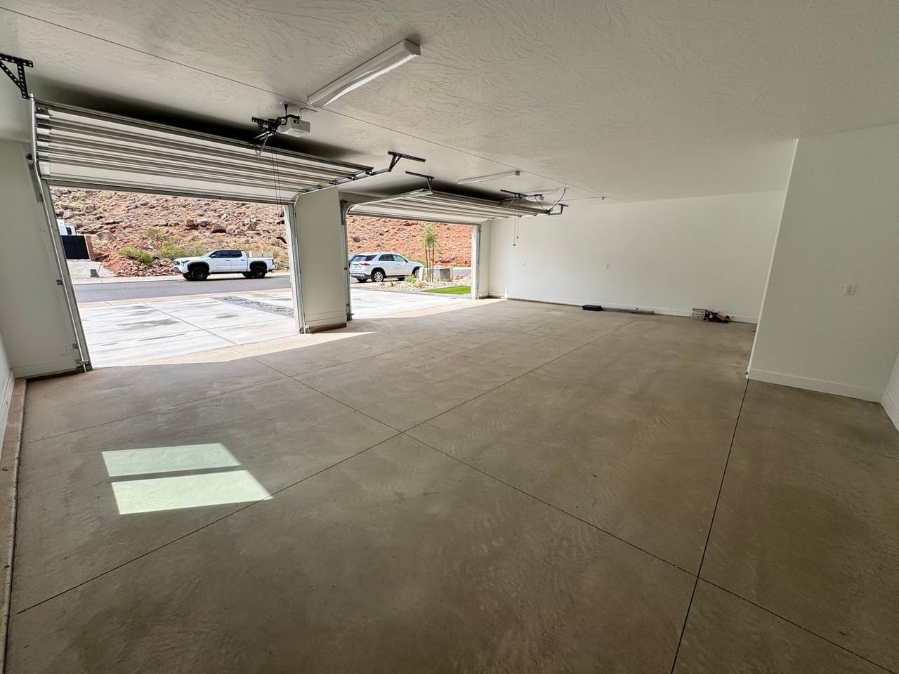 4149 E El Capitan Way - Photo 6 of 39