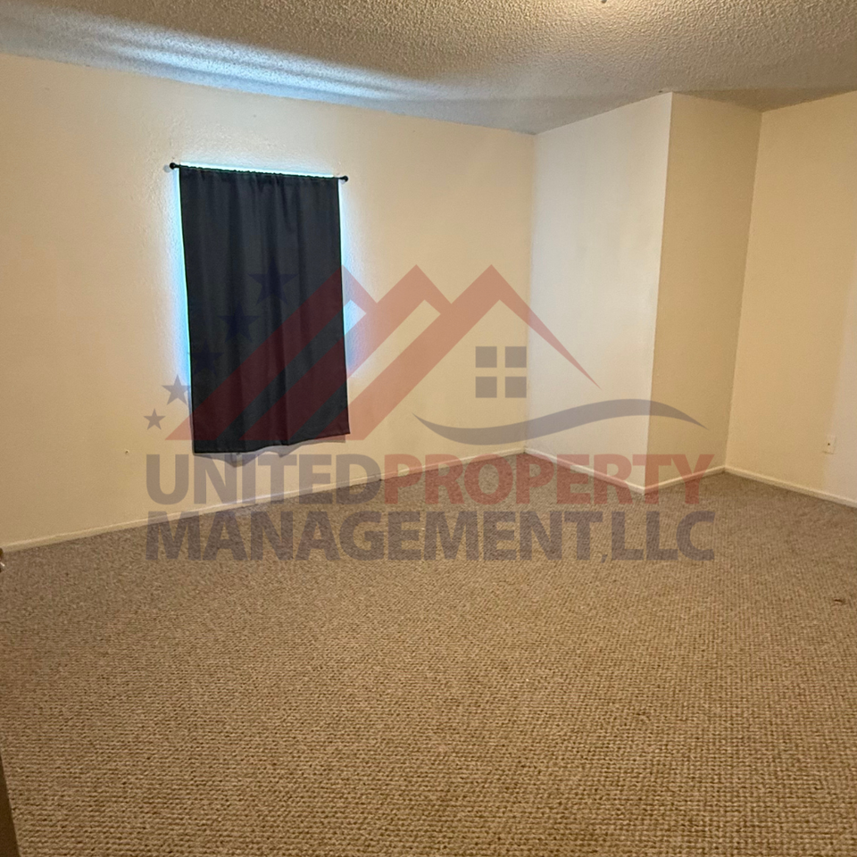 427 427 Kiowa Ave  - 427 Kiowa Ave - Photo 2 of 4