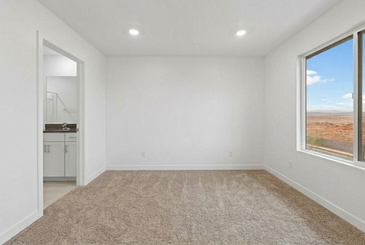 1365 S Pole Creek Ln - Photo 3 of 15