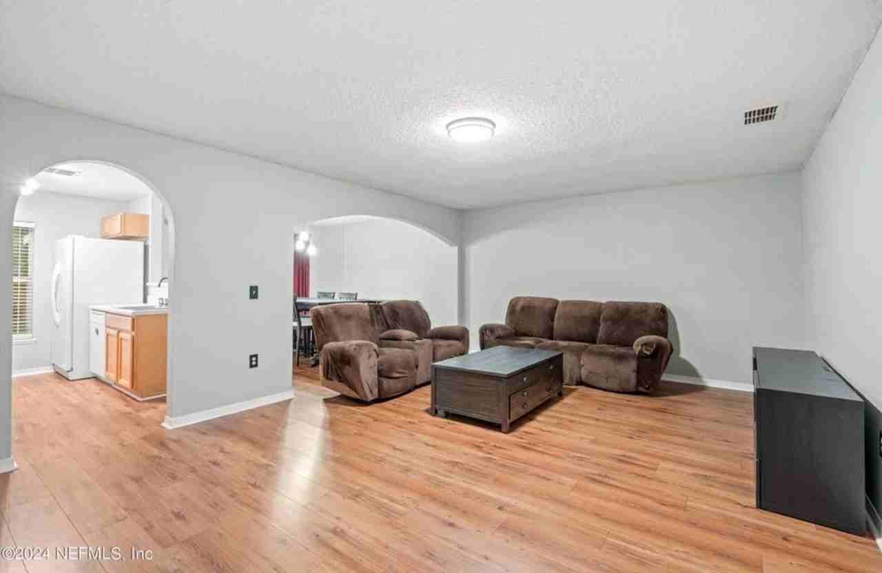 11565 Hickory Oak Dr - Photo 7 of 27