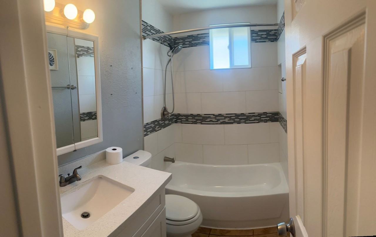 654 N Allen St - Photo 7 of 14
