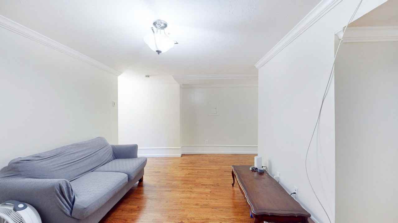 714 Shawmut Ave - Photo 4 of 13
