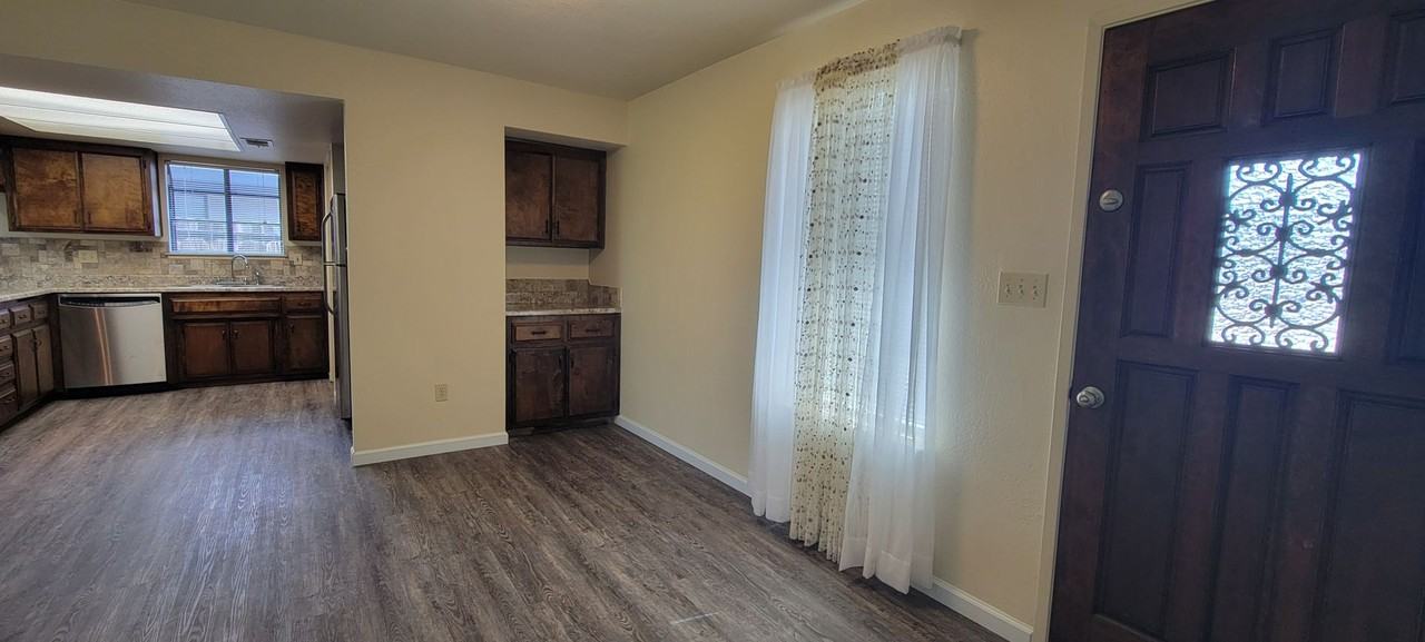 1988 Shasta Pines Way - Photo 6 of 36